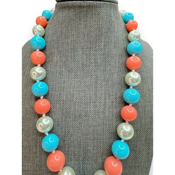 Nolan Miller Glass Teal Lucite Peach Faux Pearl Necklace 18”-20” - Picture 3 of 6